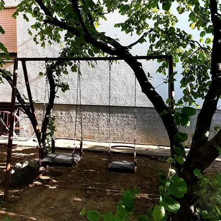 Διαμέρισμα Ljiljan *